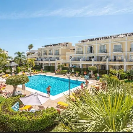 Stunning & Ultra 3 Bed, Walk Everywhere! *