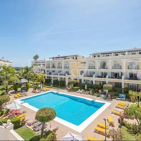 Stunning & Ultra 3 Bed, Walk Everywhere! Apartment