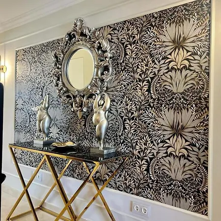 Stunning & Ultra 3 Bed, Walk Everywhere! * Марбелья