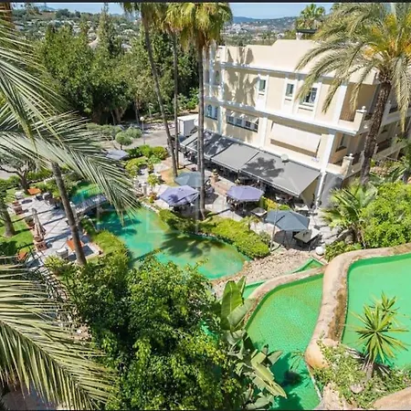Stunning & Ultra 3 Bed, Walk Everywhere! Марбелья